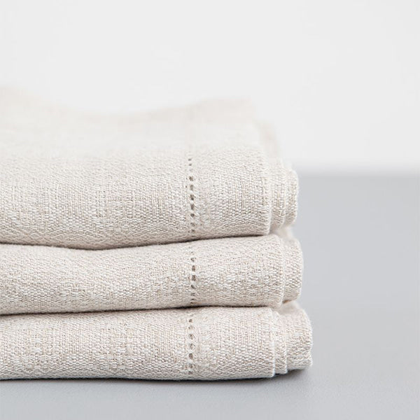 Cloverleaf Linen Napkin - Natural