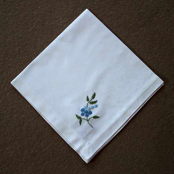 Linen Napkin with Embroidered Motif